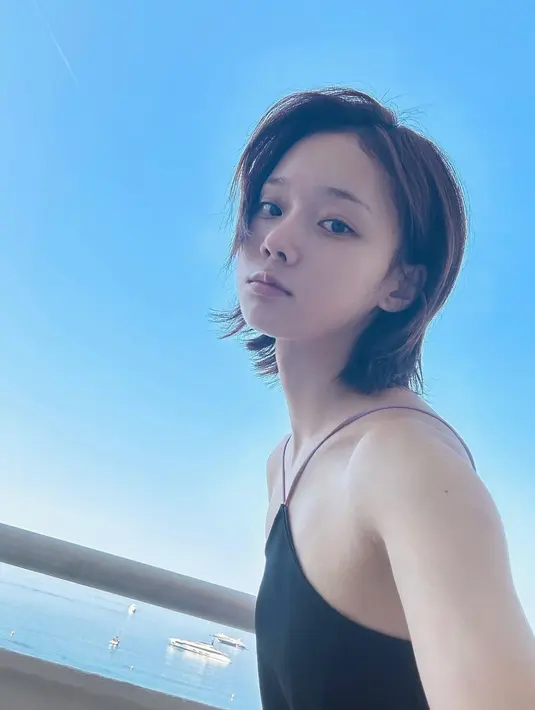 Aura memesona yang effortless, fans makin jatuh hati dengan Winter yang apa adanya. [Instagram @Im_winter]