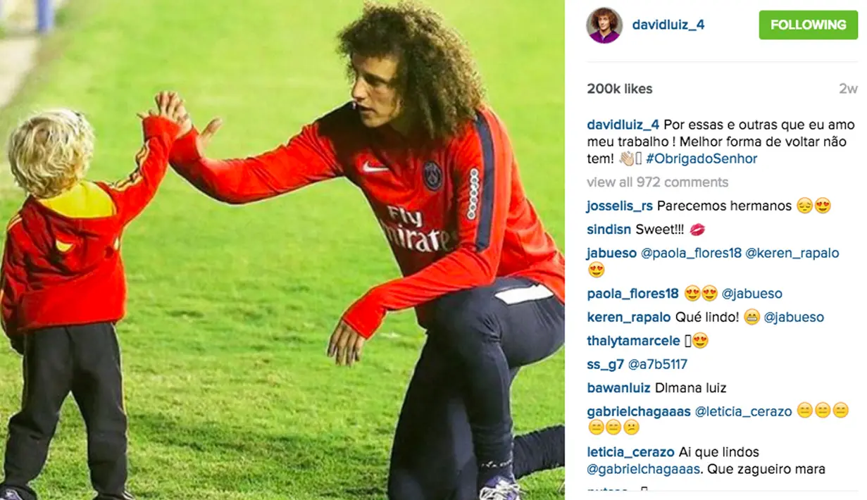 Bek Tangguh PSG, David Luiz sering memposting kegiatan dirinya lewat Instagram, David memiliki 11 juta Followers di Instagram. (Photo/Instagram)
