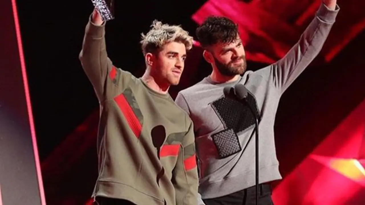 Konser The Chainsmokers/copyright Vemale.com/Anisha