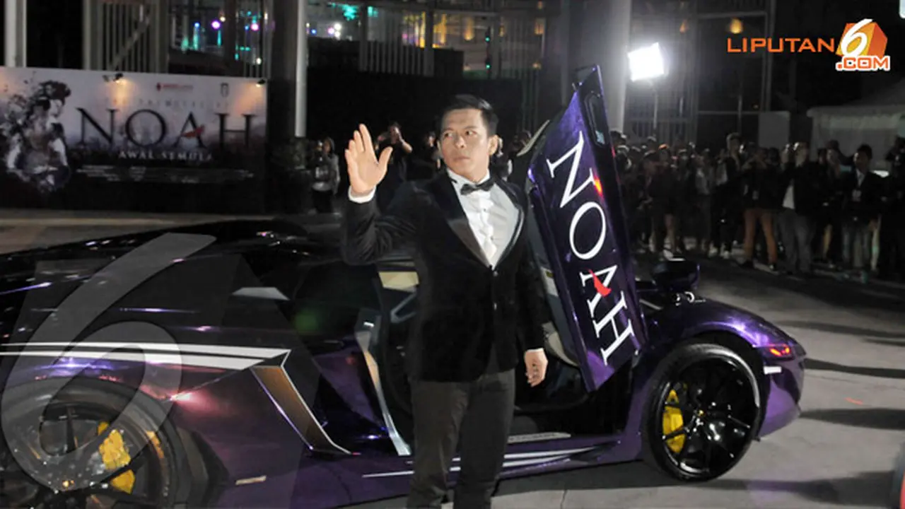 ariel-131112b.jpg