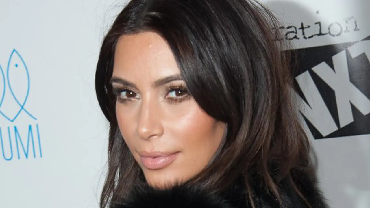 [Bintang] Kim Kardashian