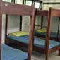 Penampakan kamar tidur ruang isolasi pasien Covid-19 di asrama kampus Akper Blora. (Liputan6.com/Ahmad Adirin)