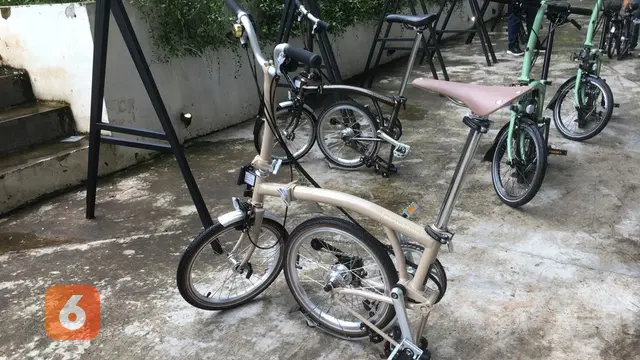 Ilustrasi Sepeda Brompton