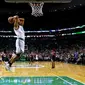 Aksi pemain Boston Celtics Avery Bradley saat menghadapi Washington Wizards (NBA)