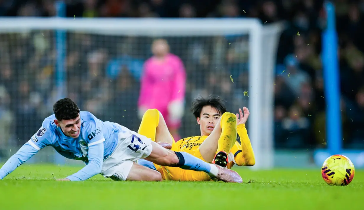Hasil ini membuat tren Manchester City kurang meyakinkan lantaran mencatat tiga hasil imbang beruntun di Liga Inggris, dan harus puas berada di peringkat kedua klasemen dengan 43 poin. (AP Photo/Dave Thompson)