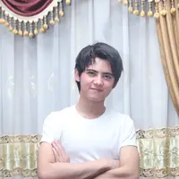 Nama Aliando Syarief besar berkat karirnya di sinetron, namun hal tersebut  tak cukup baginya mencari dan menggali bakat lain. Pria yang digemari banyak para kaum hawa ini ingin menjalani karirnya sebagai penyanyi di tahun 2016.  (Andy Masela/Bintang.com)