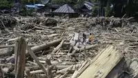 Kemenhut Manfaatkan Kayu Hanyutan Pascabencana untuk Masyarakat Sumatera