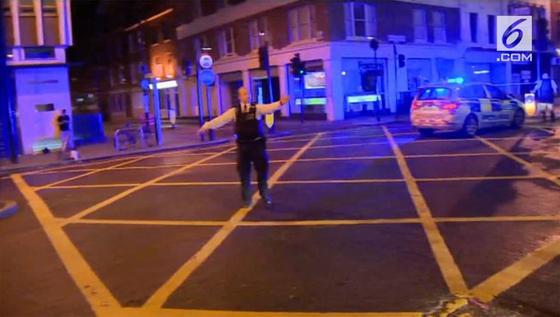 Polisi Menutup London Bridge