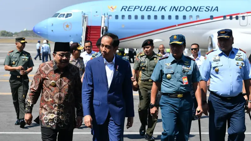 Bertolak ke Jatim, Jokowi akan Beri Kuliah Umum Hingga Temui Para Kiai