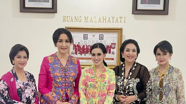 Hari Kebaya Nasional