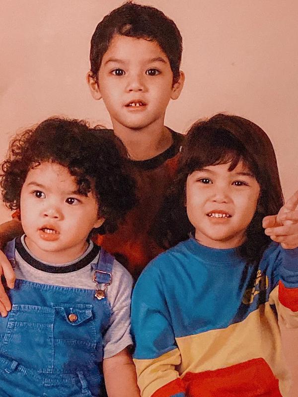 Foto masa kecil AL, El dan Dul (Sumber: Instagram/maiaestiantyreal)
