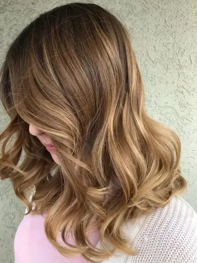 Warna Rambut Wanita Bikin Awet Muda