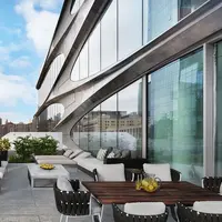 Termpat tinggal Ariana Grande. (Foto: velvetropes.com)