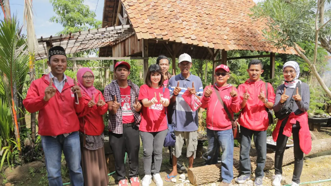 PSI Dukung Budidaya Bonsai Petani Lamongan