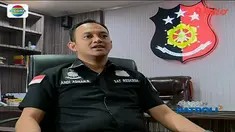 Petugas Reskrim Polres Metro Jakarta Utara menggerebek sebuah ruko yang menggelar pesta seks pasangan sesama jenis. 