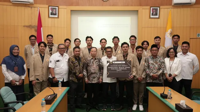 Sebanyak 24 mahasiswa Universitas Gadjah Mada (UGM) menerima beasiswa hilirisasi dari PT Indonesia Morowali Industrial Park (IMIP). (Dok PT IMIP)