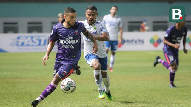 BRI Liga 1 2021: Persita Tangerang vs Persib Bandung