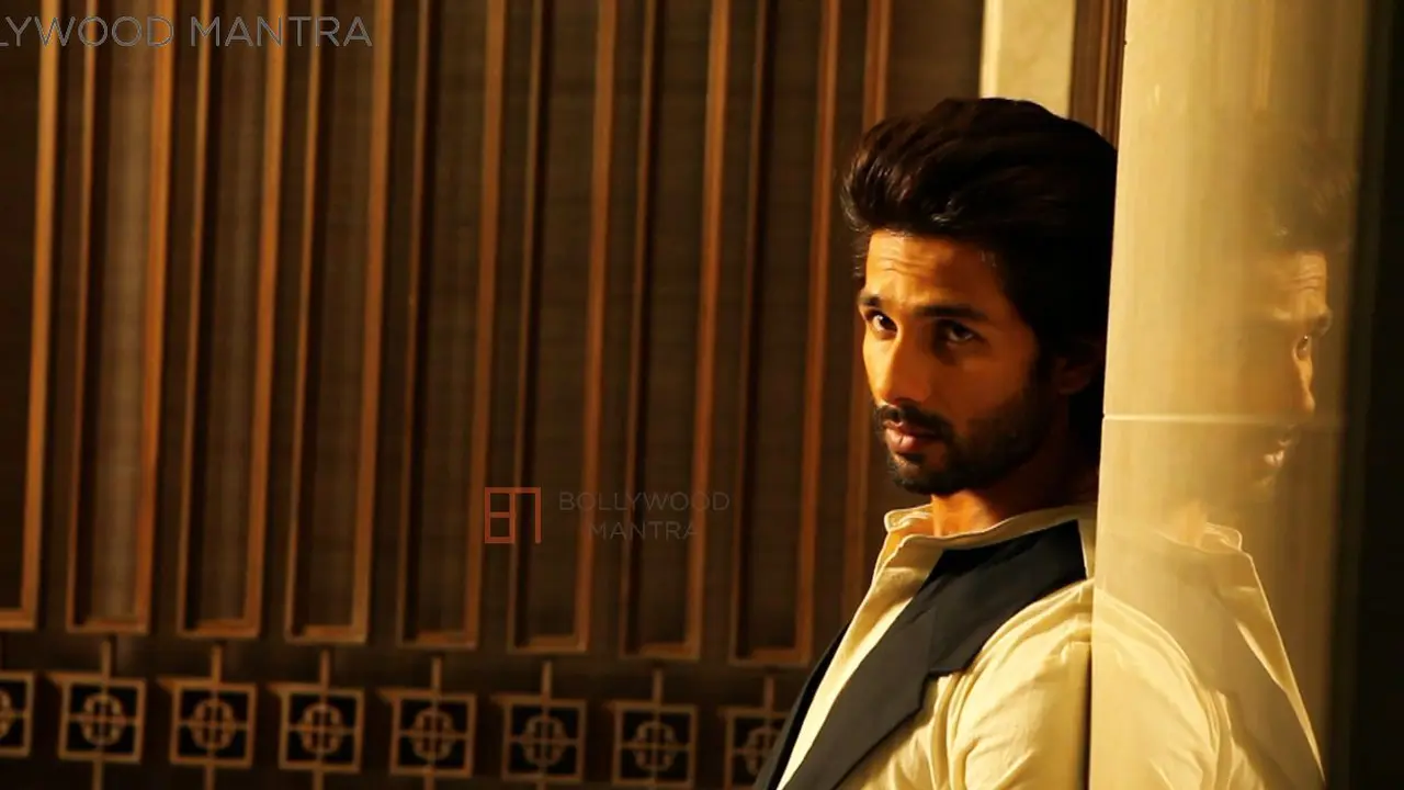 Aktif di Media Sosial, Akun Facebook Shahid Kapoor Dibajak