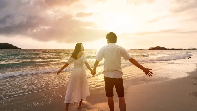 3 Ritual yang Wajib Dilakukan agar Tetap Slay Jalan Bareng Pacar