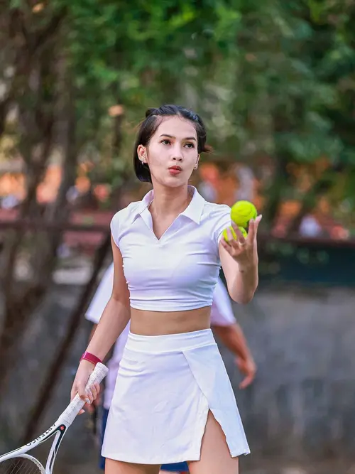 Rus pornosi: Oglining dosti onasini onanizm paytida ushlab oldi