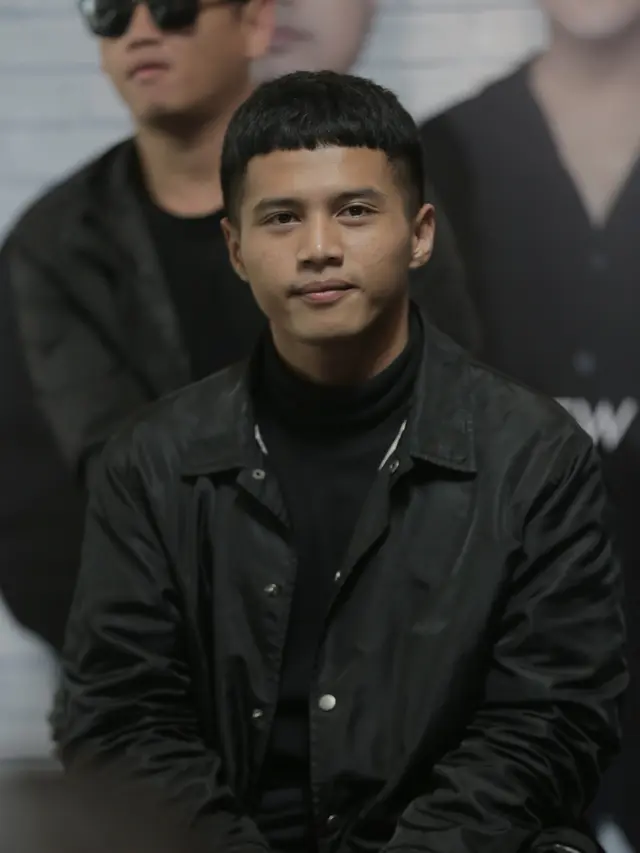 [Fimela] Ubay Vokalis baru band Nidji