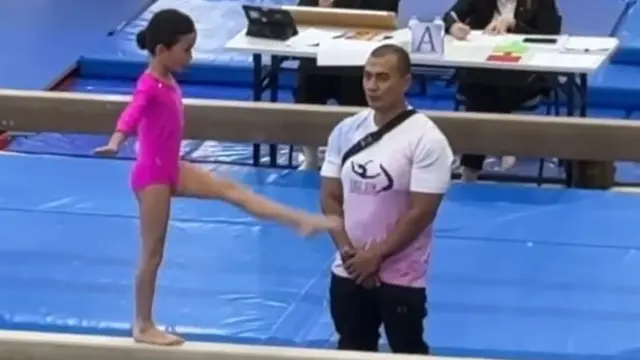 7 Potret Salma Jihane Anak Rio Dewanto dan Atiqah Hasiholan Ikut Kejuaraan Gymnastic di Bangkok