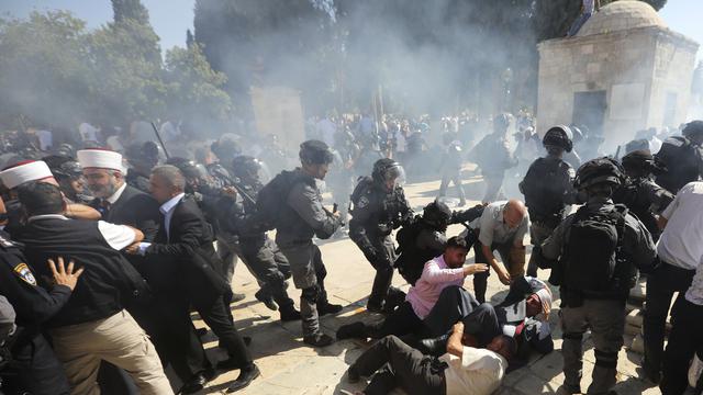 Idul Adha, Polisi Israel dan Warga Palestina Bentrok