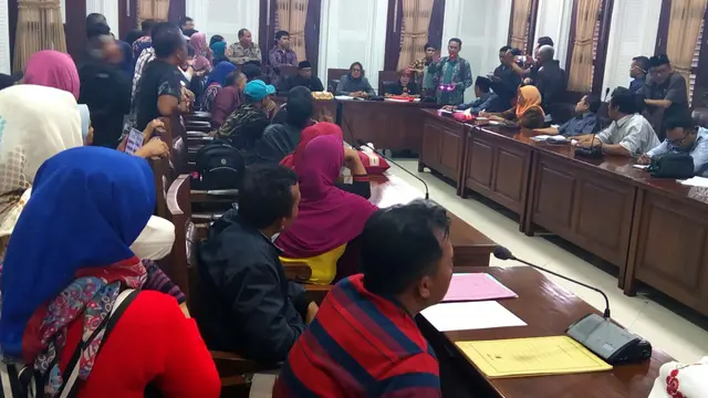 Wali Murid di Kota Malang Kompak Protes Peta Koordinat PPDB Sistem Zonasi