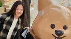 Kecantikan Mikhaela Lee saat liburan bersama ayah dan ibunya di Korea menjadi sorotan. Saat jalan-jalan di Negeri Ginseng, pesona gadis remaja berusia 12 tahun itu pun terlihat bak warga lokal. Terlebih, postur tubuhnya yang tinggi membuat netizen ikut takjub. (Liputan6.com/IG/@mikhaela.lee)