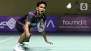 Pebulu tangkis tunggal putra Indonesia Chico Aura Dwi Wardoyo saat melawan Kantaphon Wangcharoen (Thailand) dalam babak 32 besar Indonesia Open 2024 di Istora Geloran Bung Karno, Senayan, Jakarta, Selasa (4/6/2024). (Liputan6.com/Herman Zakharia)