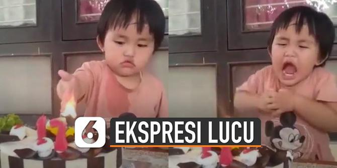 VIDEO: Lucu, Ekspresi Bocah Mencoba Panasnya Lilin Kue Ulang Tahun