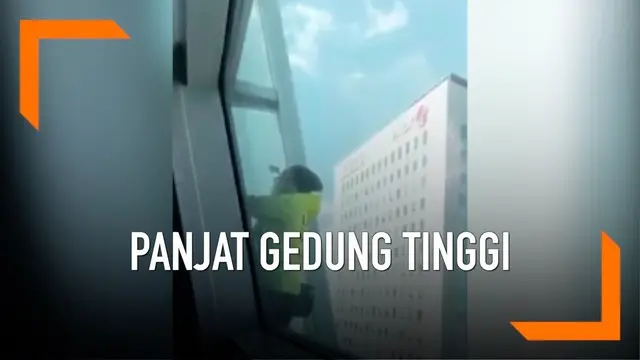 VIDEO: Aksi Alain Robert 'Spiderman Prancis' Panjat Gedung Tinggi