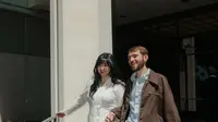 Serba-Serbi Pernikahan Stephanie Poetri dari Tak Pakai Cincin Kawin hingga Rencana Resepsi di Indonesia