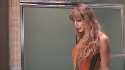 Tak hanya bercerita soal mimpi buruk, namun Taylor Swift juga turut mengeluarkan skenario mengenai mimpi buruk yang mengganggunya secara nyata. Ia juga menyebutkan jika lirik dalam lagu Anti-Hero sangat pribadi. (Liputan6.com/IG/@taylorswift)