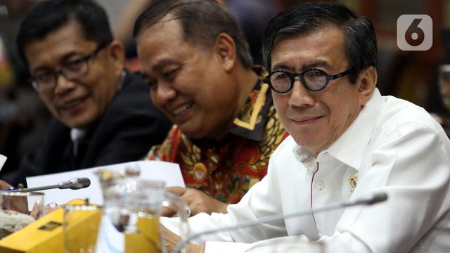 Menkum HAM Rapat Bersama Baleg DPR