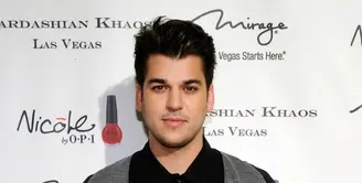Tinggal menghitung hari Rob Kardashian dan Blac Chyna yang akan berganti status dari pasangan kekasih hingga menjadi pasangan suami istri di Hollywood. (AFP/Bintang.com)
