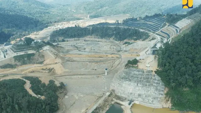 Penampakan pembangunan Bendungan Ameroro di Kabupaten Konawe, Sulawesi Tenggara (Sultra). (Dok Kementerian PUPR)