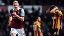10. Andy Carroll (West Ham),  kecil kemungkinannya bergabung dengan skuat Inggris. Tapi bukan tidak mungkin, mengingat musim ini penampilannya lumayan baik meski torehan golnya hanya sedikit, dirinya mampu mengangkat performa tim. (AFP/Glyn Kirk)
