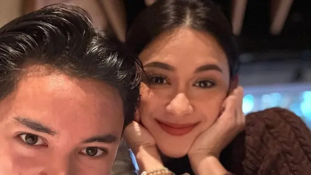 6 Potret Mesra Nana Mirdad dan Andrew White, Dijuluki Sebagai Couple Goals