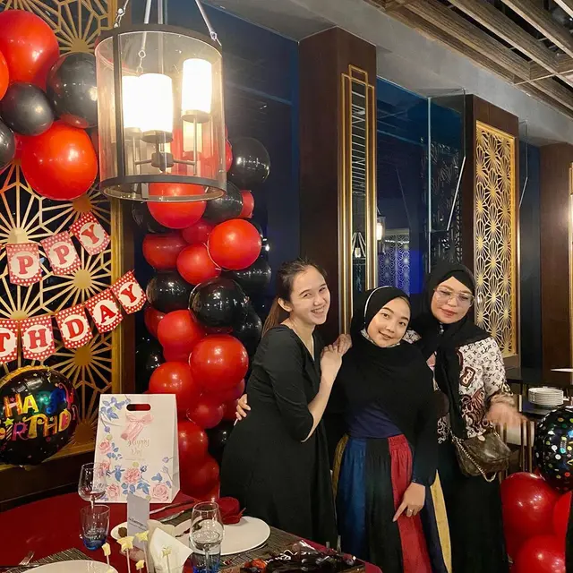 Momen Ulang Tahun Meiza Aulia Coritha yang ke-26. (Sumber: Instagram/ma_coritha)