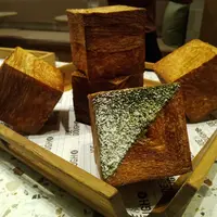 Menu berbuka puasa dengan The Cube Croissant (Foto: Vinsensia Dianawanti)