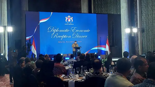 Menko Airlangga dalam Kadin Indonesia Reception Dinner, di Jakarta, Jumat (1/11/2024).