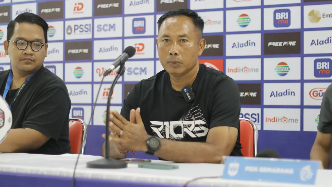 Persis Solo Vs PSIS Semarang