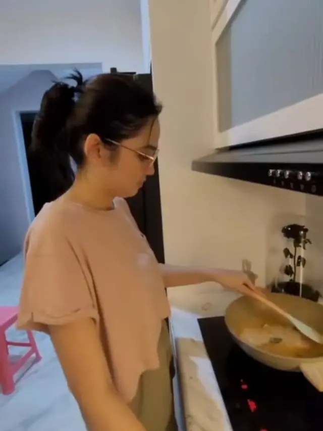 Kompor Induksi dan Oven Rapi Tertanam dalam Kabinet