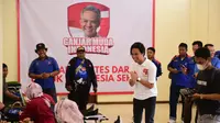 Organisasi relawan, Ganjar Muda Indonesia (GMI) menggandeng generasi milenial menggelar aksi sosial berupa donor darah bersama di Wisma Subud, Fatmawati, Jakarta, Senin (6/2/2023).