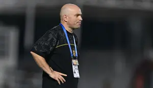 Piala Presiden 2026: Melaju ke Final, Bernardo Tavares Akui Persebaya Kesulitan Bekuk Arema