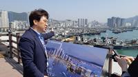 Hwang Hyun-ki, staf pemerintah daerah Busan, Korea Selatan bidang promosi World Expo 2030 di North Port Area. (Liputan6.com/Tanti Yulianingsih)