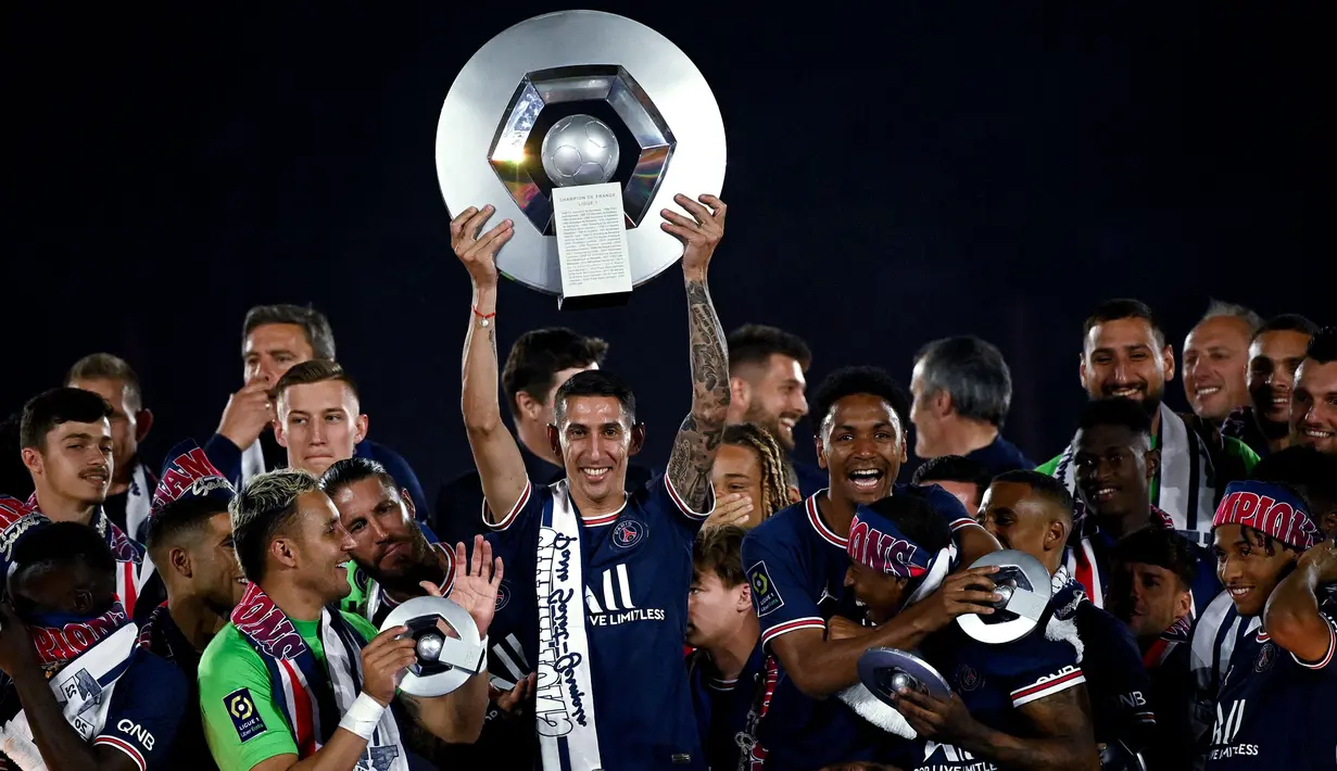 Selama di Parc des Princes, Pemain asal Argentina tersebut telah mempersembahkan 5 trofi Ligue1, 4 trofi Coupe de France, 4 trofi Coupe de la Ligue, dan 5 trofi Trophée des Champions. (AFP/Anne-Christine Poujoulat)