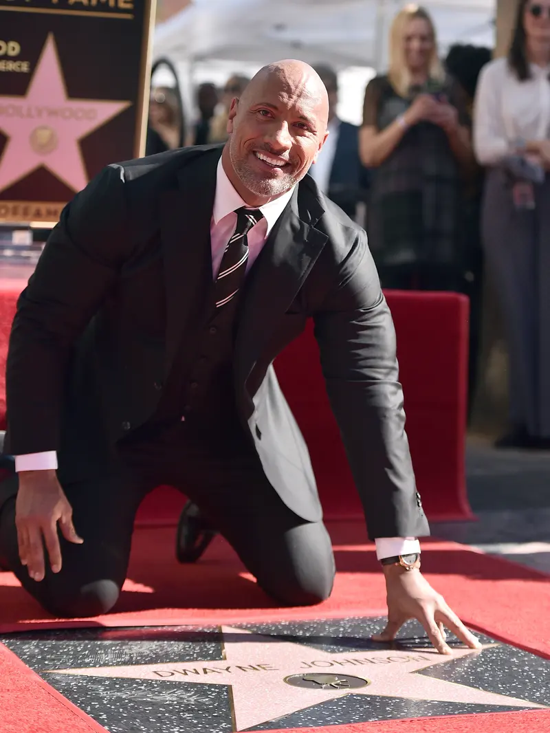 [Bintang] Dwayne Johnson