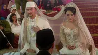 Reza Pahlevi dan Ika Tqla sebelumnya telah berpacaran selama tiga tahun.